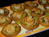 Tartelettes aux coquilles Saint-Jacques sur fondue de poireaux