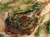 Gigot d'agneau au thym et au romarin