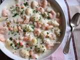 Gnocchi aux crevettes, sauce à l'ail et au parmesan