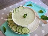 Soupe glacée de concombre, basilic et menthe