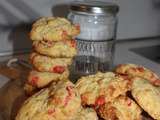 Cookies au chocolat blanc et pralines roses