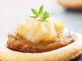 Minis feuilletés au boudin blanc aux figues, poires à la cannelle et thym