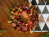 Couronne d’antipasti pour Noël