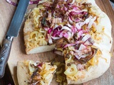 Fougasse aux oignons rouges