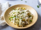 Salade de riz printanière aux petits pois et artichauts