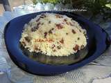 Mesfouf b zbib-couscous fin aux raisins secs et au beurre