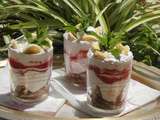 Tiramisu fraises bananes aux petits suisses