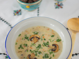 Soupe au poulet et champignons