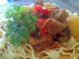 Curry de veau et tagliatelle