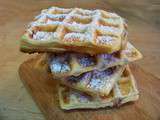 Galette gaufre feuilletée crème d'amande aux pépites de chocolat ou pâte à tartiner