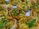 Mini quiches aux petits pois, ventrèche Cheddar et menthe