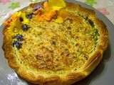 Quiche Corse aux herbes et salade de fleurs