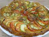 Tarte feuilletée tomates, courgettes, mozzarella et origan sur fond de pistou niçois