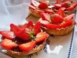 Tartelettes gourmandes choco fraises à la confiture de clémentines corses