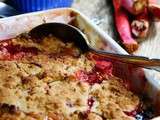 Crumble Fraises Coco Rhubarbe qui se prend pour un Cobbler