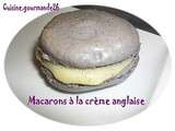 Macarons à la crème anglaise