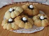 Petits gâteaux de Noël à la presse à biscuits