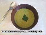 Velouté de courgettes au chèvre frais