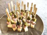 Brochettes emmental, jambon, cornichons