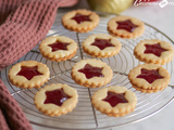 Biscuits sablés à la confiture de fraise