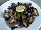 Moules sautées à la citronnelle et citron