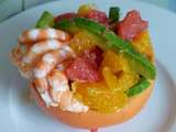 Salade de pamplemousse, avocats et crevettes