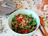 Salade façon taboulé aux tomates cerises, fraises et mozzarella