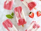 Popsicles marbrés à la fraise