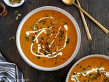 Soupe de courge butternut à l’ail rôti