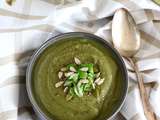 Soupe détox de brocolis & lentilles au cumin