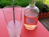 Sirop de rhubarbe