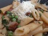 Penne a piselli , guanciale (penne aux petits pois et joue de cochon séchée ) )