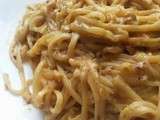 Nouilles udon aux noisettes, lait de coco et soja