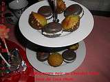 Macarons noir et muffins a la pistache suite