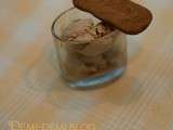 Glace au speculoos - drôle de remède contre le mal de gorge