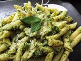 Penne aux courgettes et au pesto