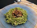 Spaghettis au pesto d'oseille et shiitakés poêlés