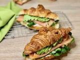 Croissants au saumon fumé et avocat