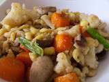 Poêlée de spätzle auxd chou-fleur, carottes, cébette et champignons