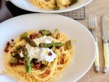 Spaghetti aux asperges vertes, lardons fumés et burrata