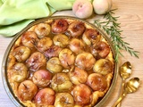 Tarte tatin de pêches au romarin