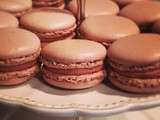 Macarons chocolat au lait, avec ganache montee