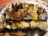 Brochettes de dinde au ras el hanout, ananas et courgette