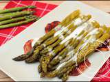 Asperges vertes sur lard craquant et sauce au reblochon