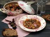 Olla de ma maman – soupe pied-noir au jambonneau et boudin noir