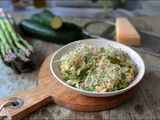 Risotto aux asperges, petits pois et courgettes