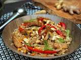 Wok de nouilles aux légumes et poulet