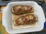 Aubergines farcies au bœuf et au poivron