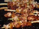 Brochettes de poulet ananas citronnelle a la plancha