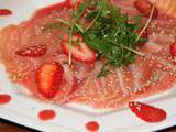 Carpaccio de saumon fume, ketchup de fraises